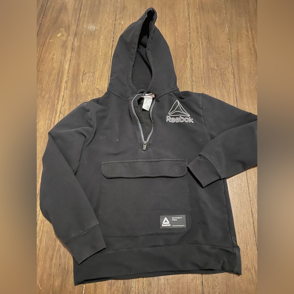🔴 Reebok Hoodie